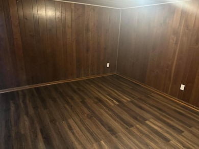 4871 Dierker Rd, Columbus, OH 43220 - photo 7