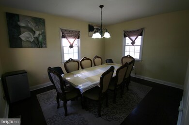 706 Montgomery St, Laurel, MD 20707 - photo 5