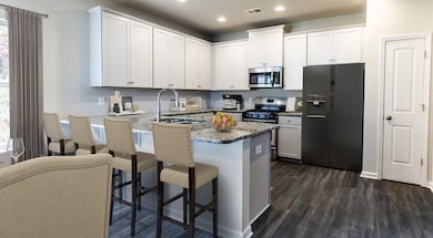 427 Tines Dr, Shelbyville, TN 37160 - photo 4