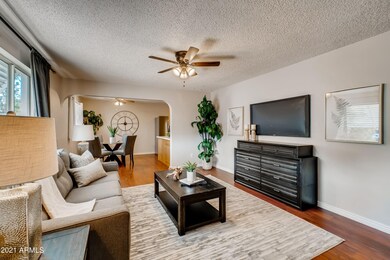 05 Living Room