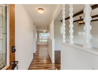 17585 Landura Ct NE, Hubbard, OR 97032 - photo 5