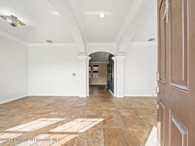 05-Foyer