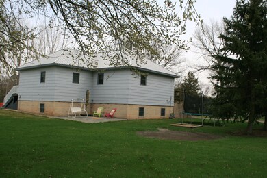 NW corner