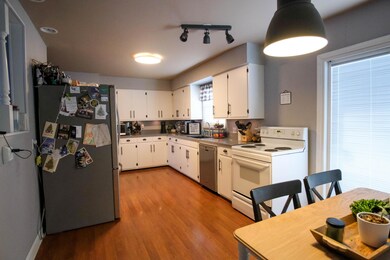 185 Hillcrest Dr, Circleville, OH 43113 - photo 6