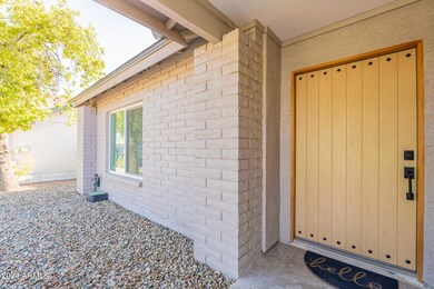 6506 S Elm St unit 2, Tempe, AZ 85283 - photo 4