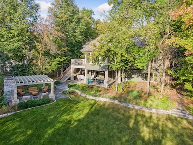 8673 Sherwood Bluff, Eden Prairie, MN 55347 - photo 2