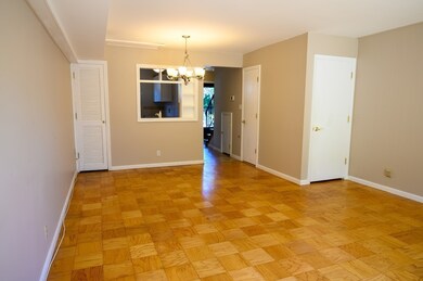 904 Windsor Dr, Framingham, MA 01701 - photo 4