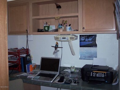 COMPUTER STATION