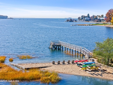 60 Meadow Rd, Riverside, CT 06878 - photo 2