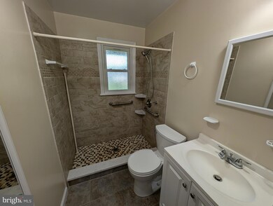 9319 Riggs Rd, Adelphi, MD 20783 - photo 6