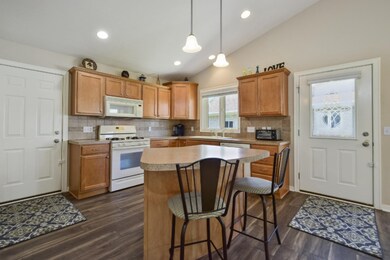 008-photo-kitchen-7597390