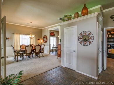 809 S 74th St, Broken Arrow, OK 74014 - photo 4