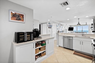 Atlantic View Beach Club unit 6-2, Hutchinson Island, FL 34949 - photo 5