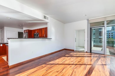 Park Terrace unit 325, San Diego, CA 92101 - photo 4