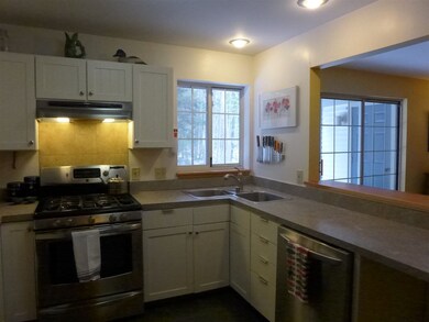 4 Winding Brook Dr, South Burlington, VT 05403 - photo 3