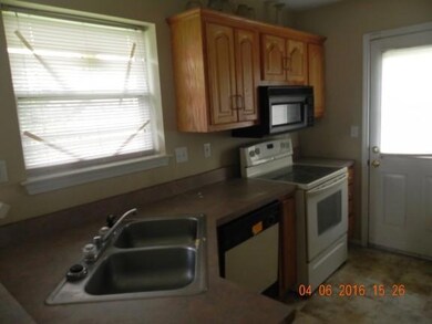 zz-mfsopt-802 6th Street WWR pics 040616