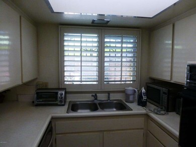 Kitchen 4