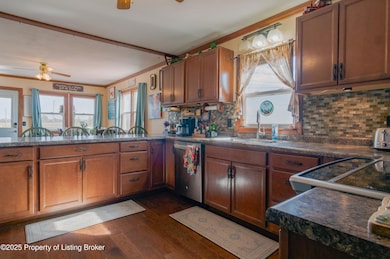 4741 N Dakota 22, Dickinson, ND 58601 - photo 5