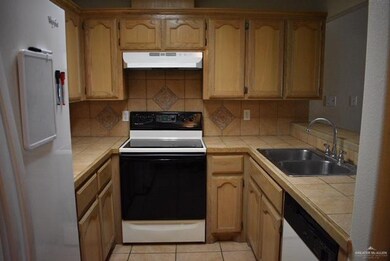 507 S Casa Rd, Pharr, TX 78577 - photo 7