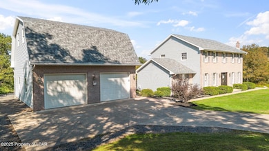 641 Sorbertown Hill Rd, Hunlock Creek, PA 18621 - photo 2