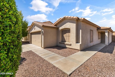 16034 W Winchcomb Dr, Surprise, AZ 85379 - photo 2