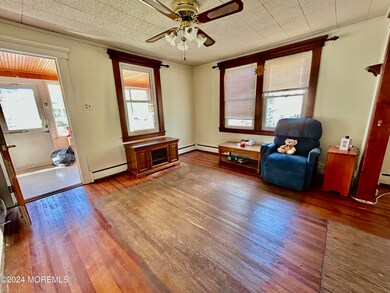 61 Green Grove Ave, Keyport, NJ 07735 - photo 6