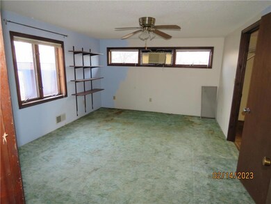 2653 Mountain Rd, Slatington, PA 18080 - photo 5