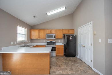 7000 Regency Ln, McDonough, GA 30253 - photo 5