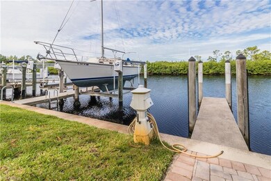 3239 Purple Martin Dr unit 113, Punta Gorda, FL 33950 - photo 3