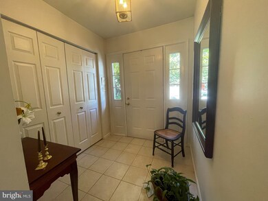 182 S Orchard Ave, Kennett Square, PA 19348 - photo 2