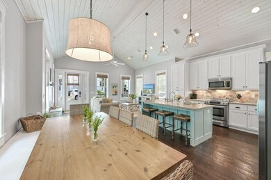 Dining to Kitchen