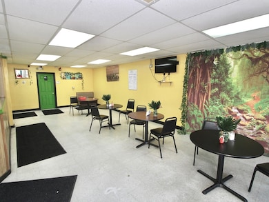 312 Grafton St, Worcester, MA 01604 - photo 5