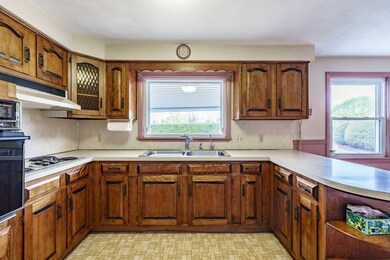 42 Adams St, Ludlow, MA 01056 - photo 7
