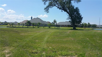 213 River Valley Ct, Laplace, LA 70068 - photo 2