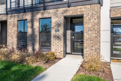 4304 Dominion Forest Cir, Glen Allen, VA 23060 - photo 3