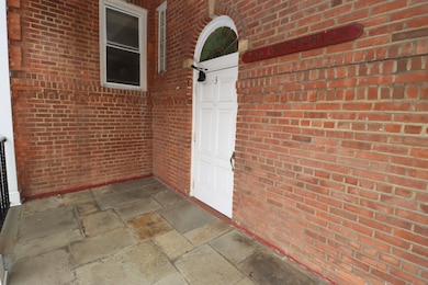 Royal Pavillion unit 3-2A, Stamford, CT 06902 - photo 4