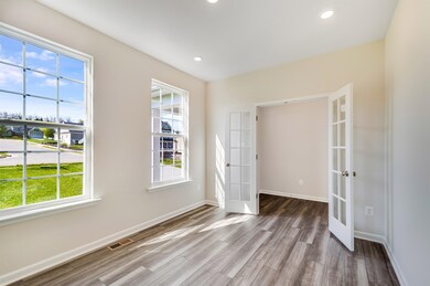 53 N Windsong Ct, Fishersville, VA 22939 - photo 4