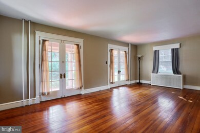 414 N 25th St, Reading, PA 19606 - photo 5