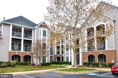 46604 Ellicott Square unit 200, Sterling, VA 20165 - photo 2