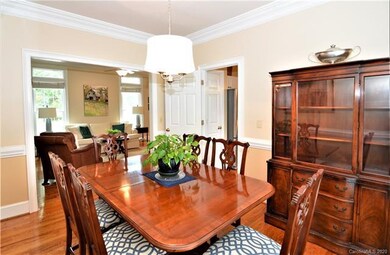 Dining room.