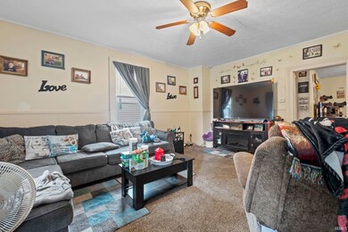 493-495 W Hill St, Wabash, IN 46992 - photo 4