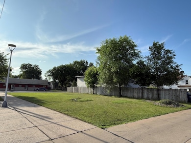 1202 West Ave S, La Crosse, WI 54601 - photo 3