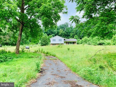 10 Straub Ln, Boyertown, PA 19512 - photo 4