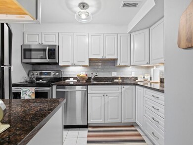 14 Jericho Rd, Weston, MA 02493 - photo 4