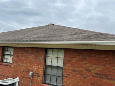 262 LOGAN LEE ROOF