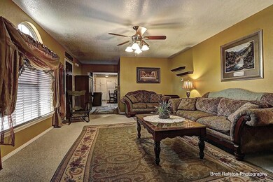 11094 Pumpkin Hill Dr, Bentonville, AR 72712 - photo 5