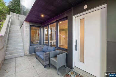 1076 River Rd, Edgewater, NJ 07020 - photo 6