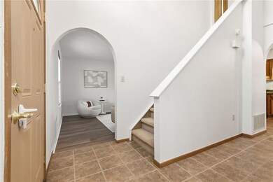 912 Glenwood Ct, Cranberry Township, PA 16066 - photo 5