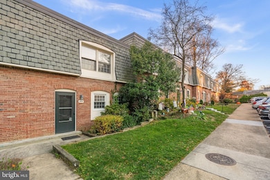 5927 Bayshire Rd unit 115, Springfield, VA 22152 - photo 2