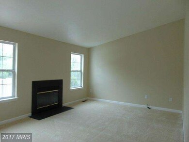 39 Macintosh Ct, Middle River, MD 21220 - photo 7